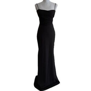 Elegante black dress, Open back!